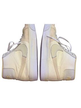 Nike Sneakers Mens 9 butter yellow SB Zoom Blazer Mid Prm Lemon Wash Premium